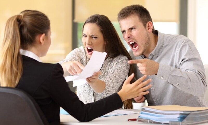 có thể ủy quyền cho người khác khiếu nại được không