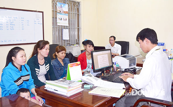 khiếu nại công ty nợ lương chấm dứt hợp đồng trái luật