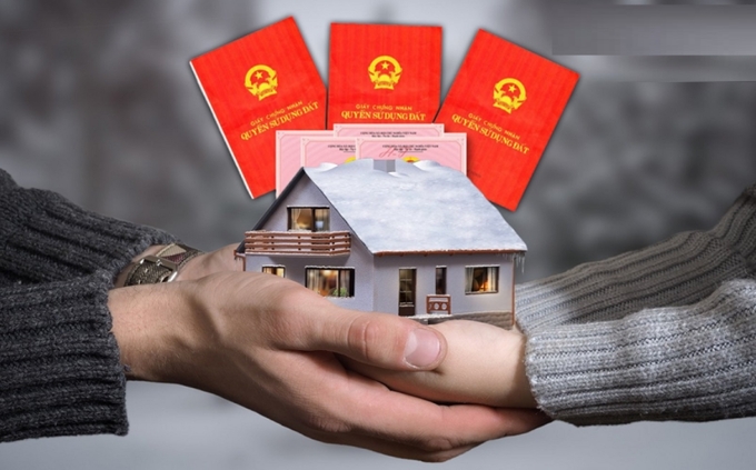 các trường hợp miễn thuế thu nhập cá nhân khi sang tên sổ đỏ hiện nay