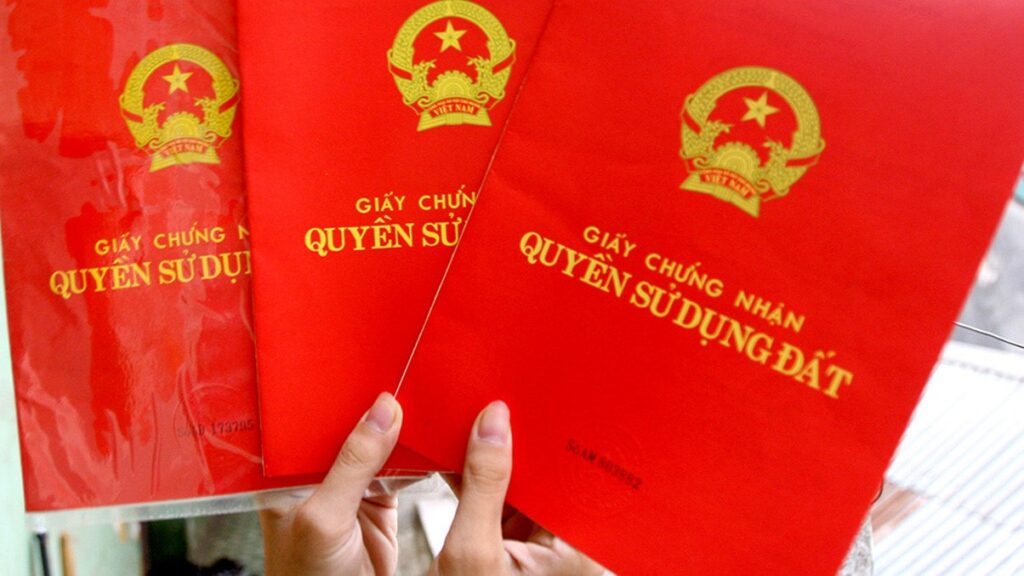 hồ sơ cấp lại sổ đỏ bị mất, cháy, cũ nát theo quy định hiện nay