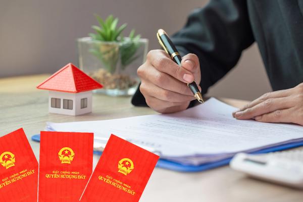Điều kiện miễn thuế, lệ phí trước bạ khi sang tên sổ đỏ hiện nay 2 điều kiện miễn thuế lệ phí trước bạn khi sang tên sổ đỏ hiện nay