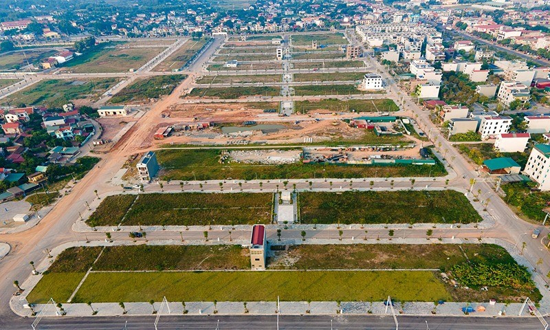 Diện tích đất tăng thêm có được cấp gộp vào sổ đỏ cũ không? 2 diện tích đất tăng thêm có được cấp gộp vào sổ đỏ cũ không