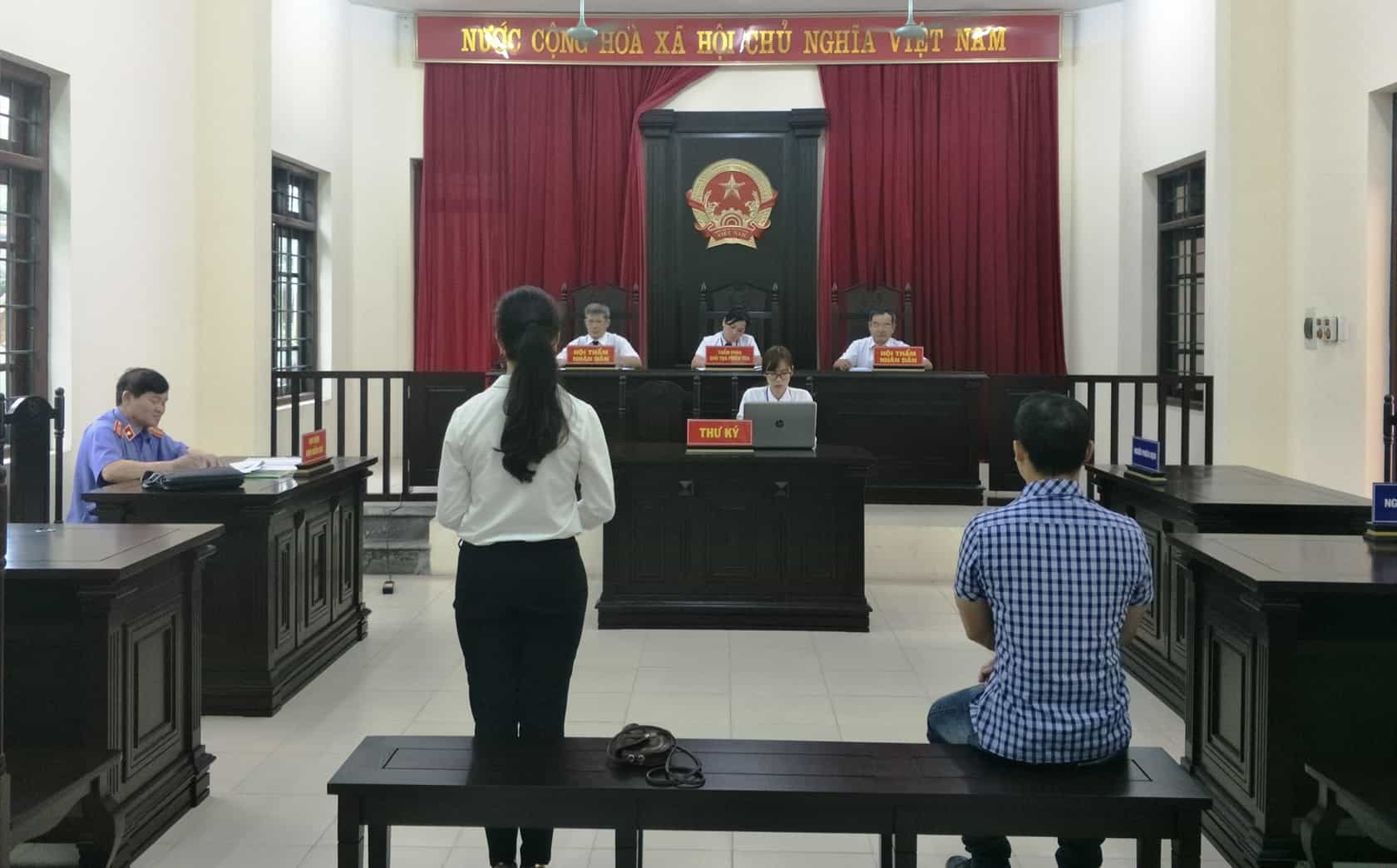 ly hôn bao lâu thì có quyết định